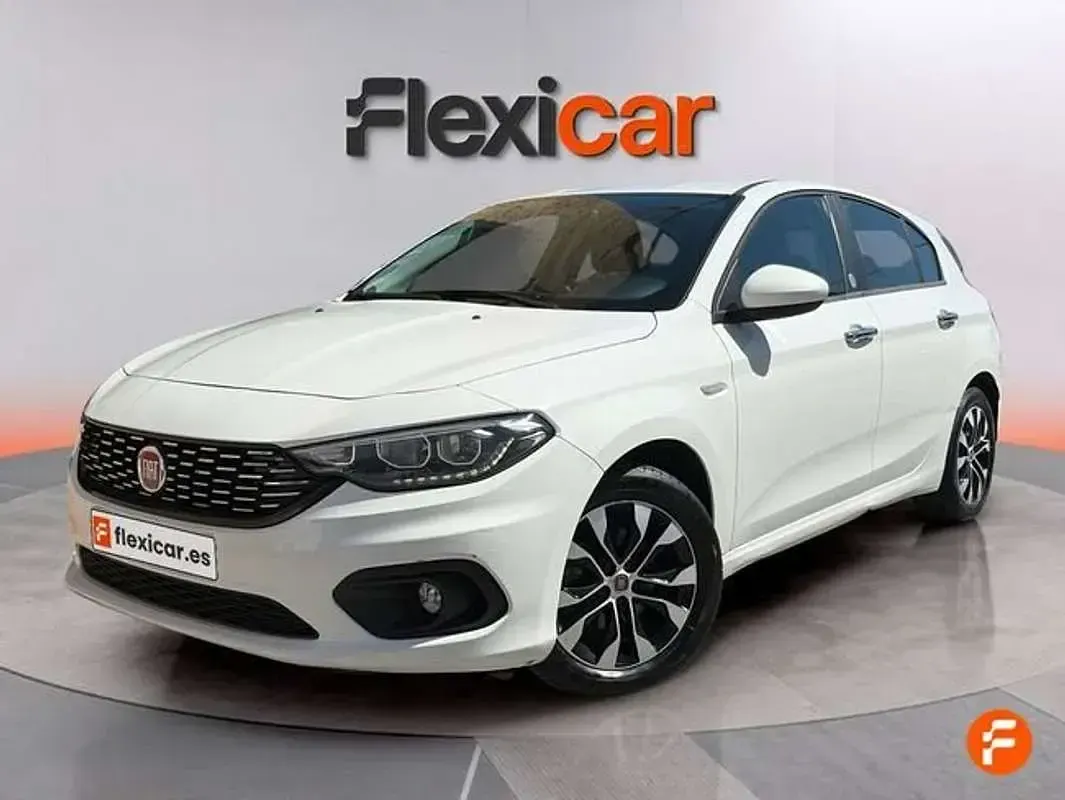 Usado Fiat Tipo 101 CV (74 kW) 2020 Blanco Berlina