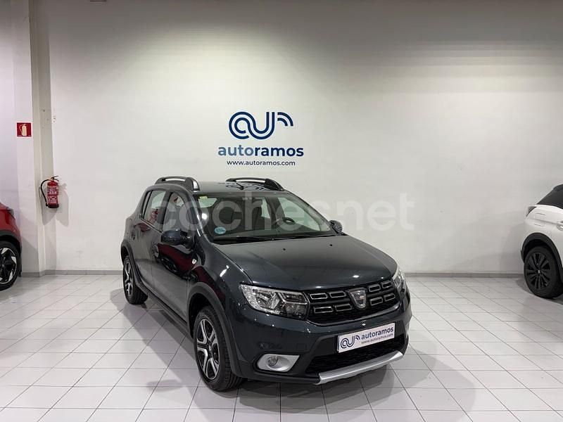 Gris / plata Usado 2020 Dacia Sandero Utilitario | 12.950 € (Precio justo) - Imagen 1/4