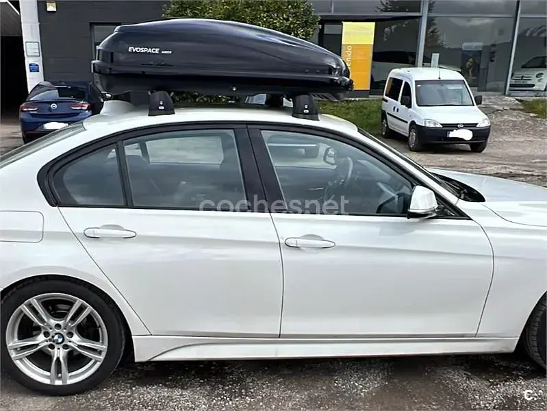 Usado BMW 318 Sport Line 143 CV (105 kW) 2013 Blanco Berlina