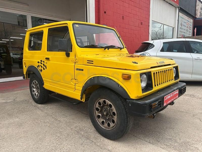 Usado Suzuki Samurai 45 CV (33 kW) 1987 Amarillo SUV