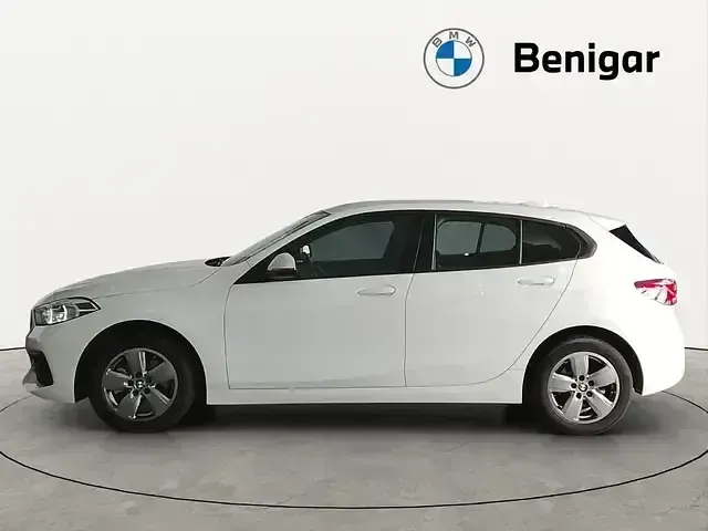 Usado BMW 116 Comfort Edition 116 HP (85 kW) 2024 Branco Citadino