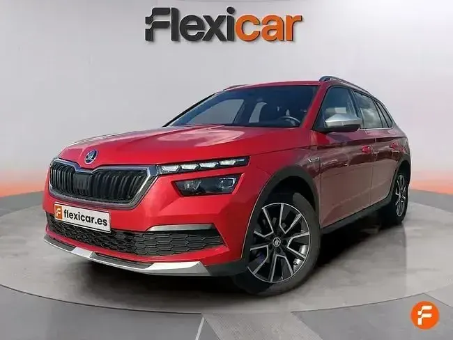 Usado Skoda Kamiq Active 110 HP (80 kW) 2022 Vermelho SUV