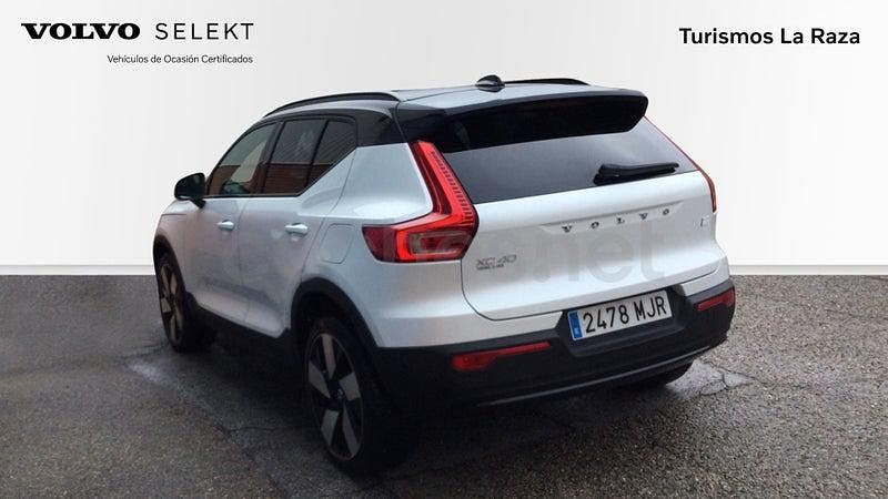 Usado Volvo XC40 Plus 185 kW (252 CV) 2023 Blanco SUV