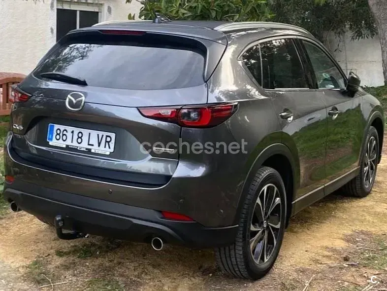 Usado Mazda CX-5 165 CV (121 kW) 2021 Gris / plata SUV
