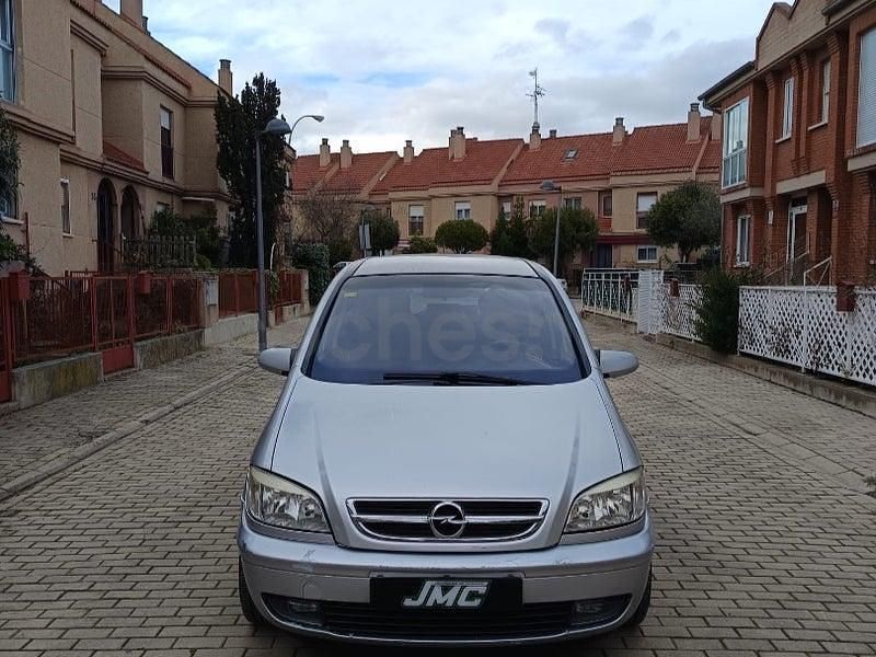 Usado Opel Zafira Club 100 CV (73 kW) 2005 Gris / plata Monovolumen