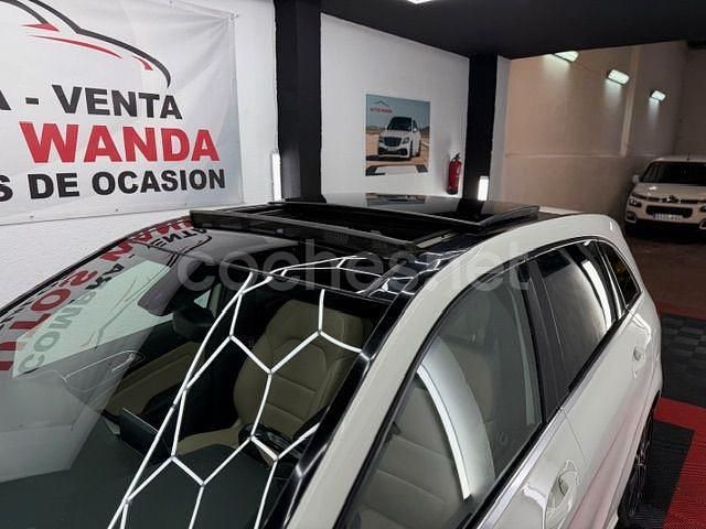 Usado Mercedes B180 AMG 109 CV (80 kW) 2015 Blanco Monovolumen