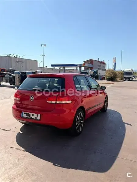 Usado VW Golf VI Advance 122 CV (89 kW) 2009 Rojo Utilitario