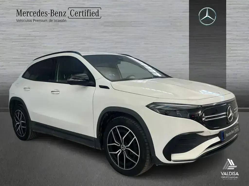 Usado Mercedes EQA350 AMG line 214 kW (292 CV) 2022 Blanco polar SUV
