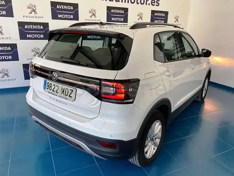 Usado VW T-Cross Advance 95 CV (69 kW) 2023 Blanco SUV
