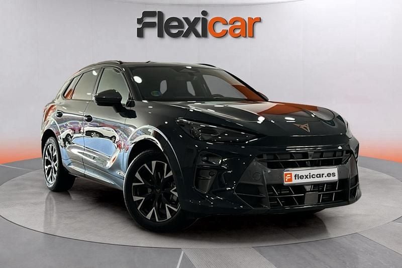 Gris Usado 2025 Cupra Terramar SUV | 39.690 € (Precio justo) - Imagen 1/4