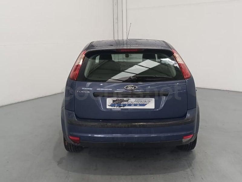 Usado Ford Focus Sport 136 CV (100 kW) 2006 Azul Berlina