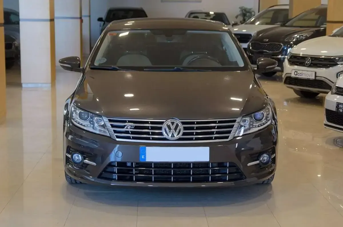 Usado VW CC R-line 184 CV (135 kW) 2016 Marrón Berlina
