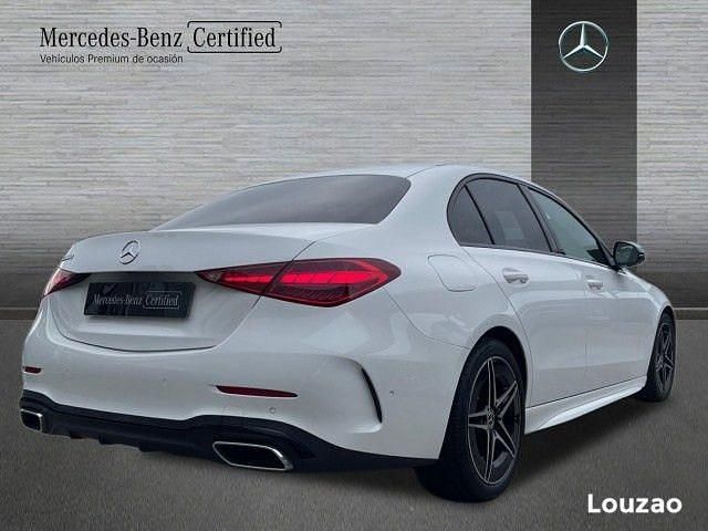 Usado Mercedes C200 AMG line 163 CV (119 kW) 2024 Blanco polar