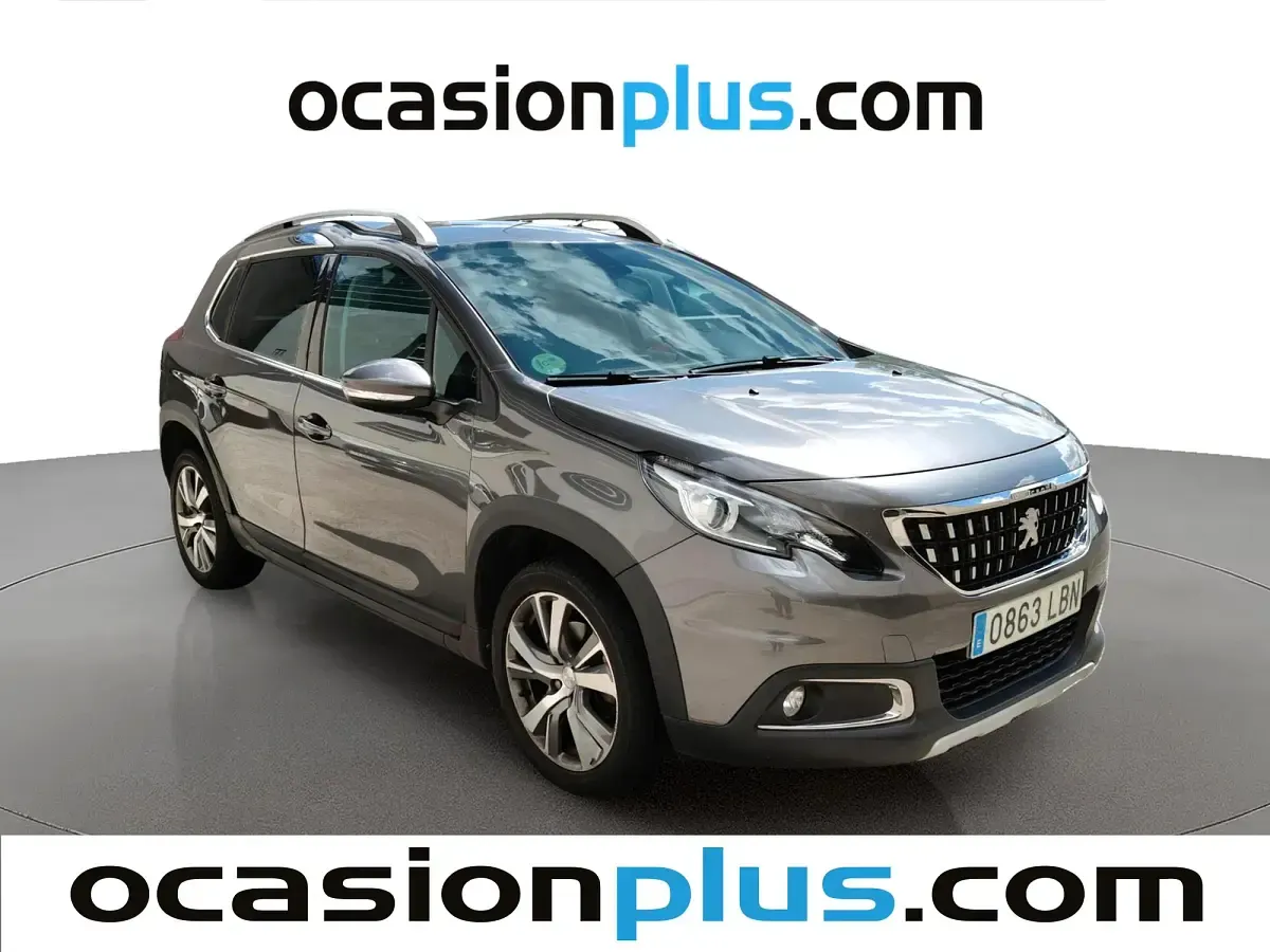 Usado Peugeot 2008 Allure 110 CV (80 kW) 2019 Gris SUV