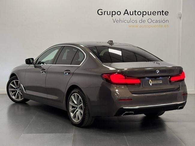 Usado BMW 530 Comfort Edition 286 CV (210 kW) 2023 Gris Berlina