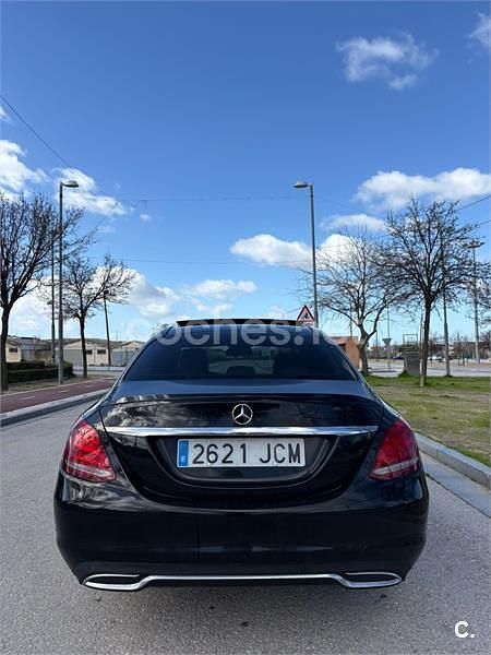 Usado Mercedes C220 170 CV (125 kW) 2015 Negro Berlina