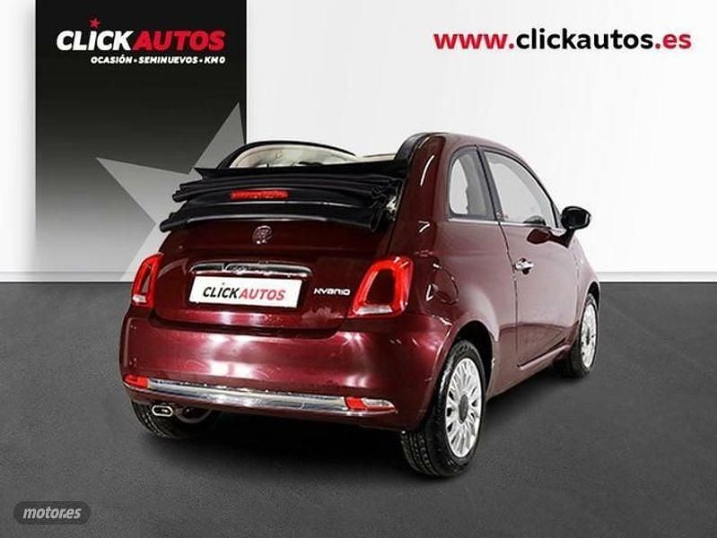 Usado Fiat 500 Dolcevita 70 CV (51 kW) 2021 Granate Descapotable