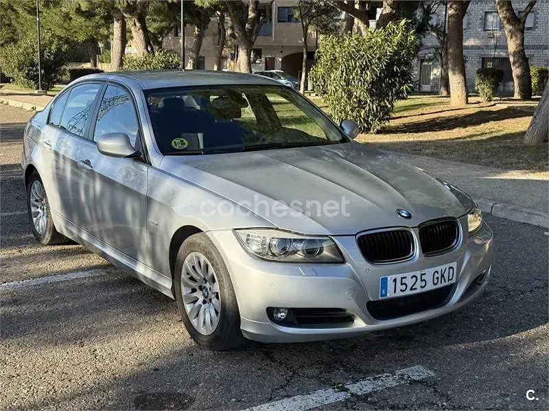 Usado BMW 320 163 HP (119 kW) 2008 Cinzento Sedan