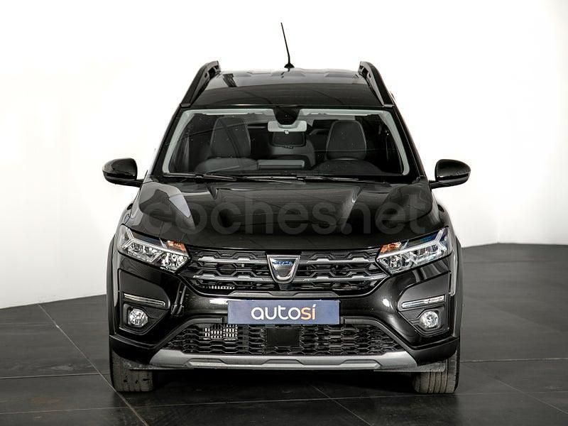 Usado Dacia Jogger Comfort 110 CV (80 kW) 2022 Negro Monovolumen