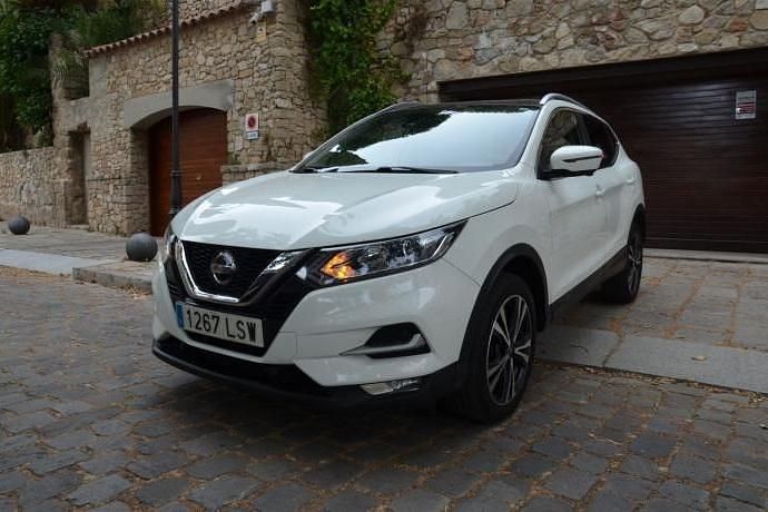 Usado Nissan Qashqai N-Connecta 116 CV (85 kW) 2021 Blanco SUV