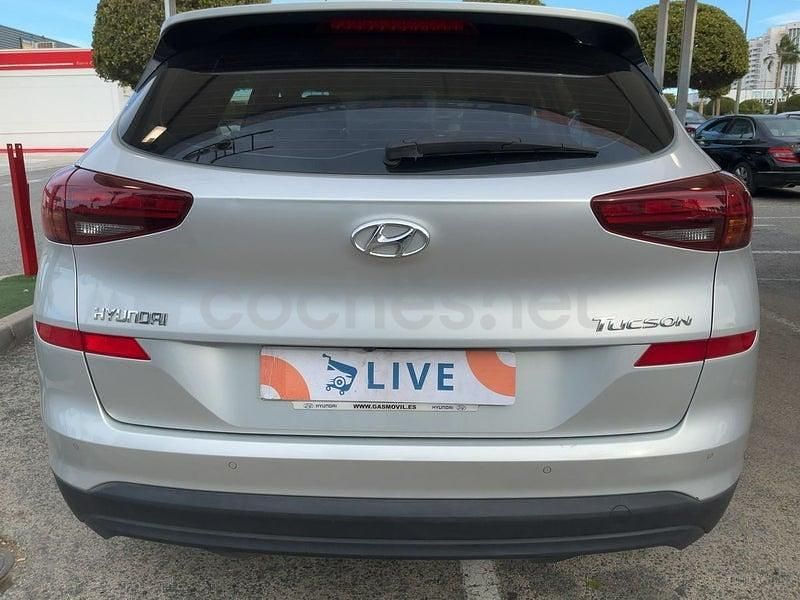 Usado Hyundai Tucson 131 CV (96 kW) 2018 Beige SUV