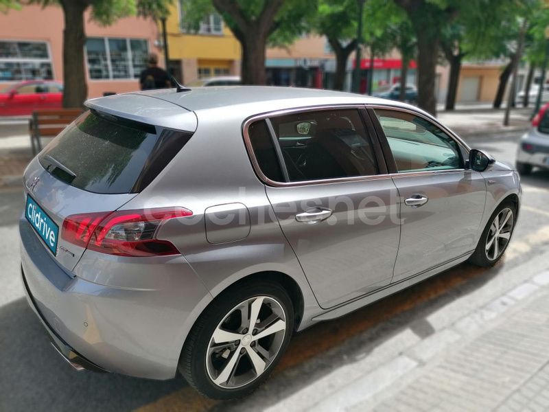 Gris / plata Usado 2019 Peugeot 308 GT-line Berlina | 14.690 € (Precio justo) - Imagen 1/3
