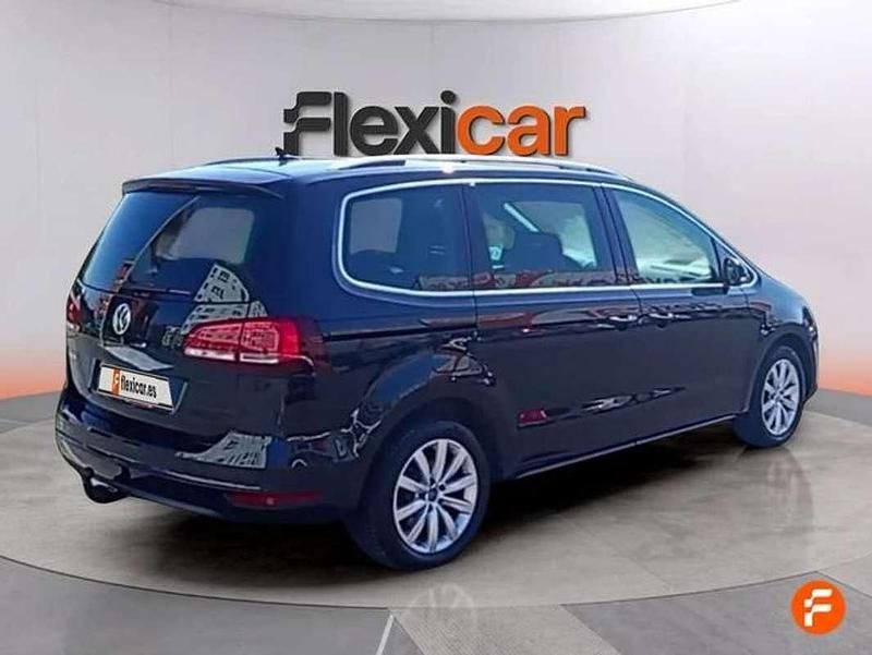 Usado VW Sharan Advance 150 CV (110 kW) 2020 Negro Monovolumen