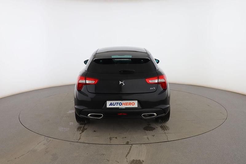 Usado DS Automobiles DS5 Style 165 CV (121 kW) 2016 Negro Utilitario