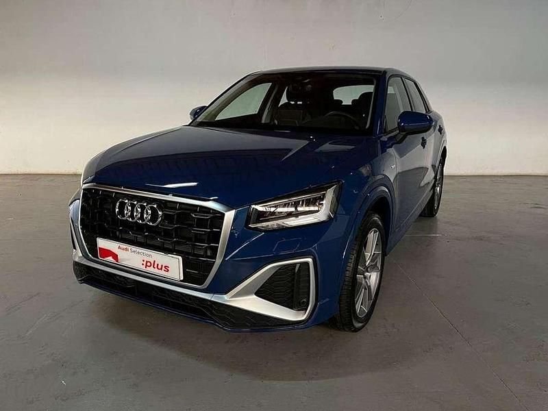 Usado Audi Q2 S-Line 116 HP (85 kW) 2025 Azul SUV