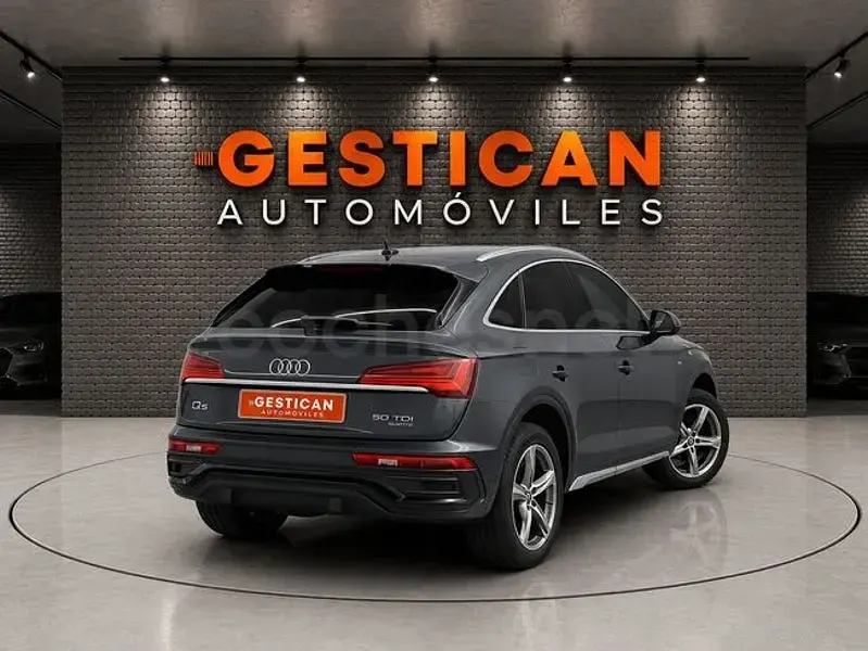 Usado Audi Q5 Sportback Advanced Plus 299 CV (219 kW) 2023 Gris / plata SUV