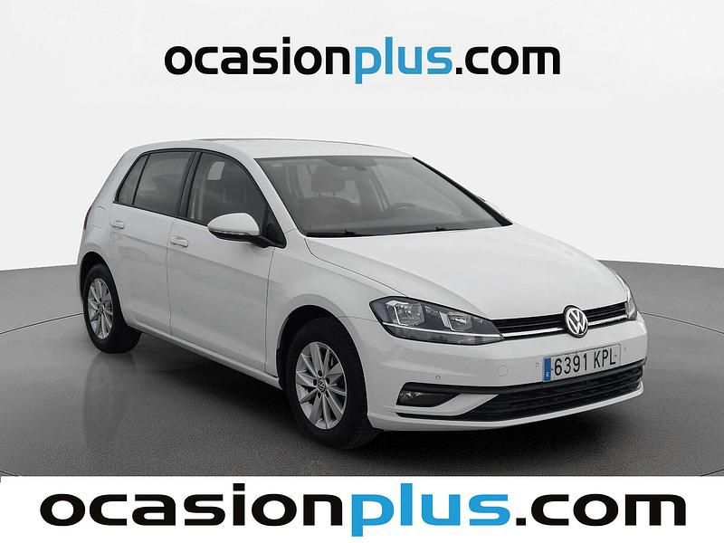 Usado VW Golf VII 115 CV (84 kW) 2018 Blanco