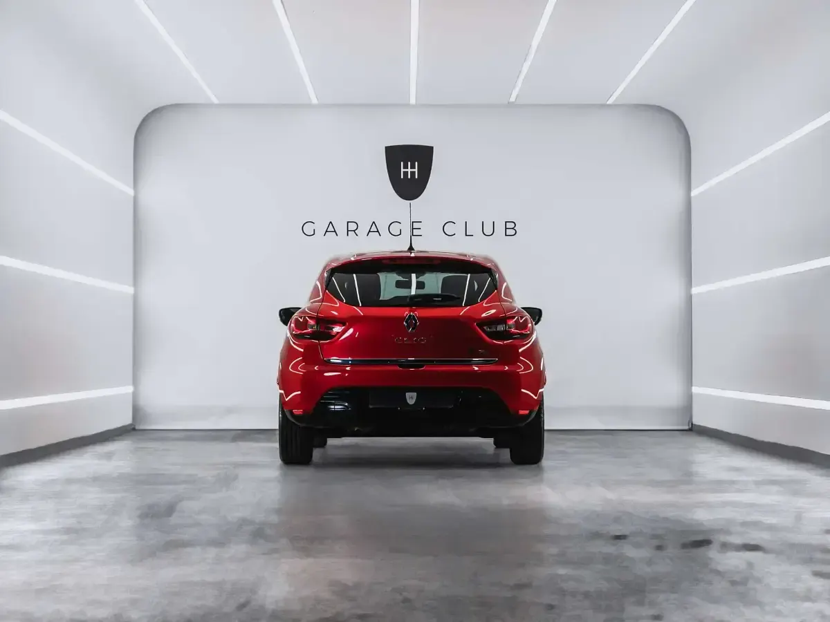 Usado Renault Clio IV LIMITED 95 CV (69 kW) 2016 Rojo Berlina