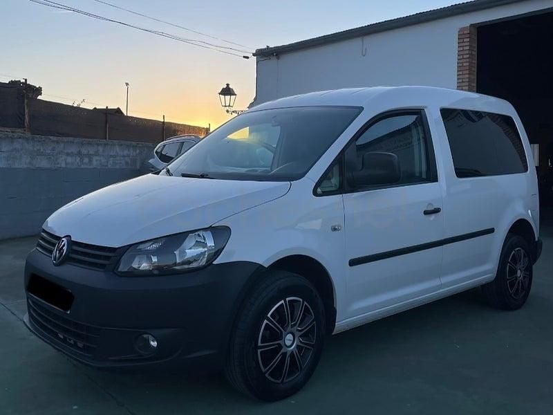 Usado VW Caddy Trendline 75 CV (55 kW) 2013 Blanco Monovolumen