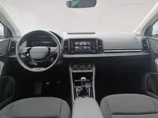 Begagnad Skoda Karoq Selection 150 HK (110 kW) 2025 Vit SUV