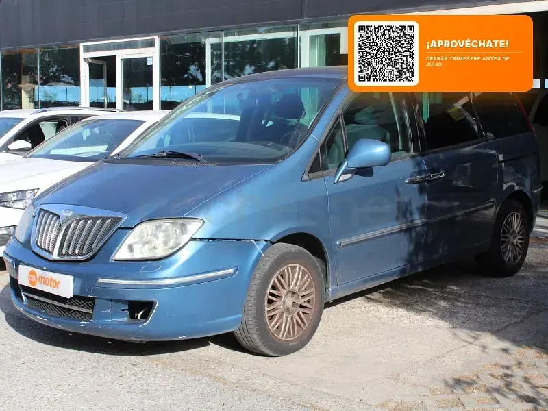 Usado Lancia Phedra 136 CV (100 kW) 2010 Azul Monovolumen