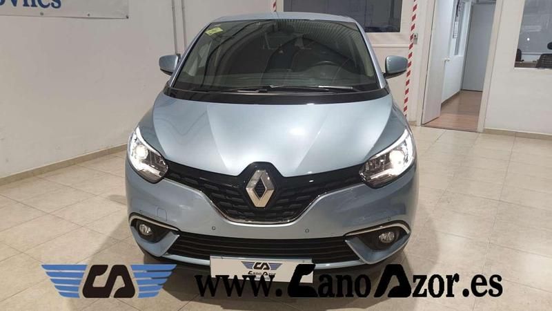 Usado Renault Grand Scénic IV Life 120 CV (88 kW) 2019 Gris / plata Monovolumen