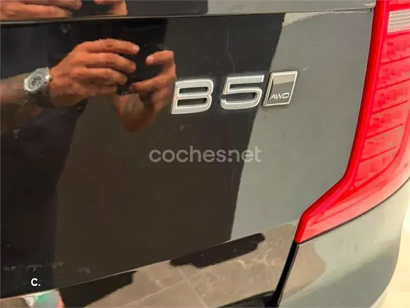 Usado Volvo XC90 Plus 250 CV (183 kW) 2023 Negro SUV