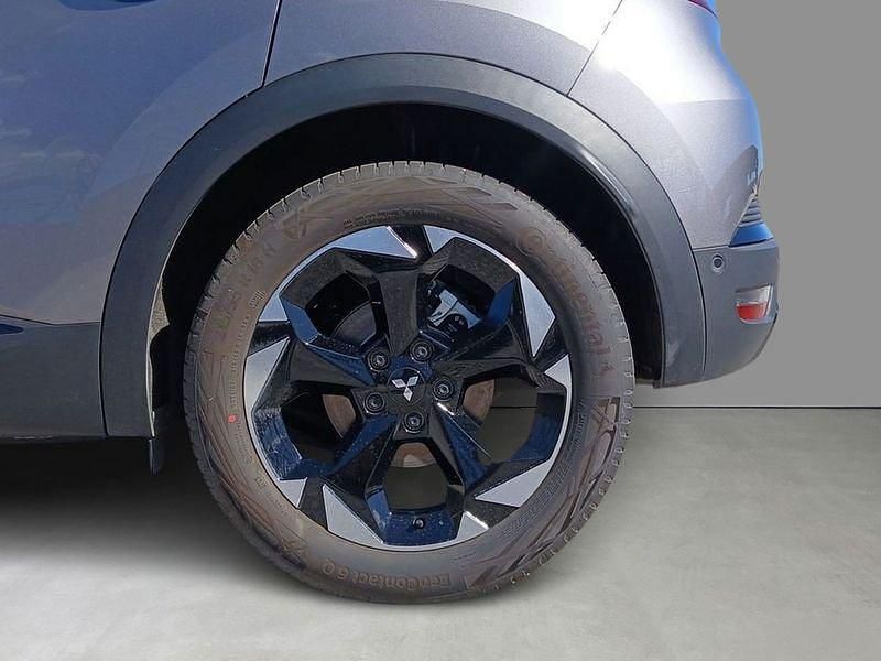 Usado Mitsubishi ASX 158 CV (116 kW) 2025 Blanco techo negro SUV