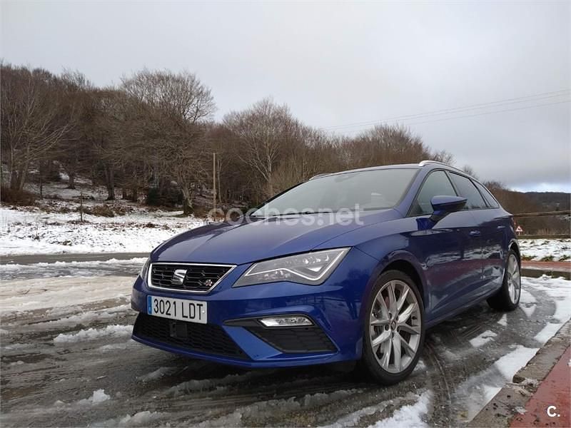 Azul Usado 2020 Seat Leon ST FR Familiar | 14.800 € (Buen precio) - Imagen 1/3