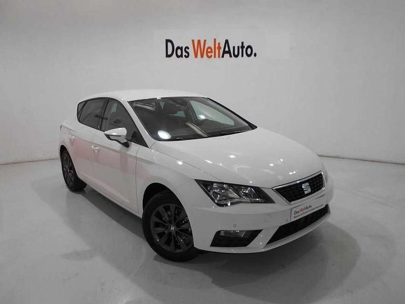 Usado Seat Leon ST Style 116 CV (85 kW) 2019 Blanco Familiar