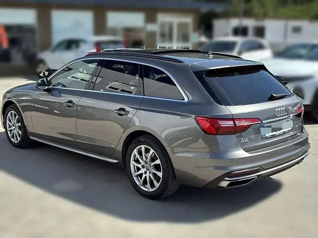 Usado Audi A4 Advanced 190 CV (139 kW) 2020 Gris Berlina