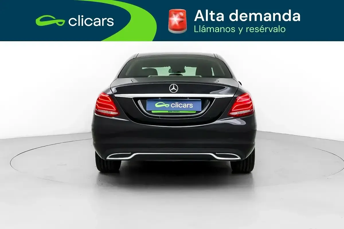 Usado Mercedes C220 170 CV (125 kW) 2016 Negro Berlina