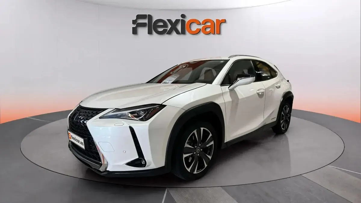 Usado Lexus UX Business Edition 184 CV (135 kW) 2020 Blanco SUV