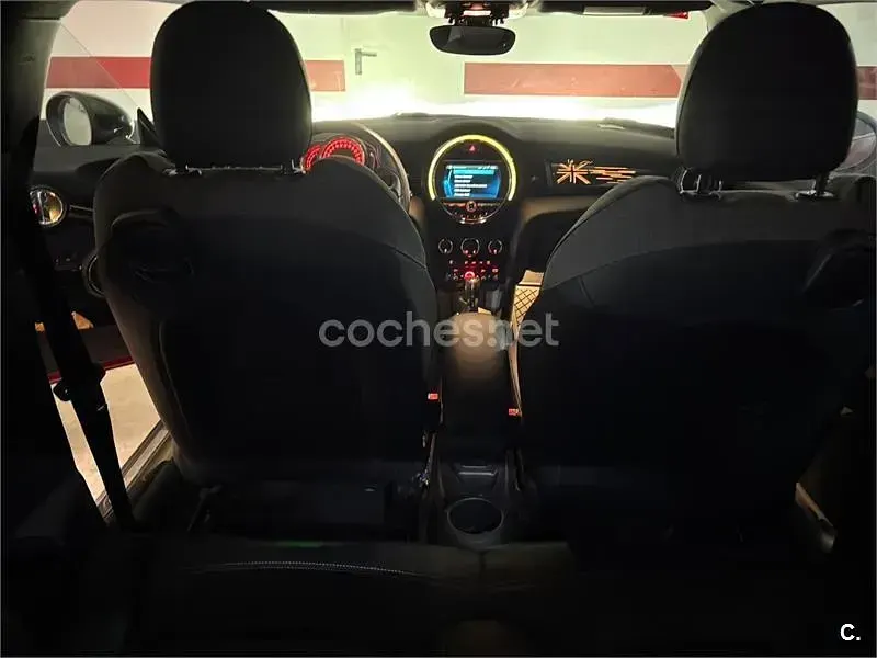 Usado Mini Cooper 136 CV (100 kW) 2019 Rojo Utilitario