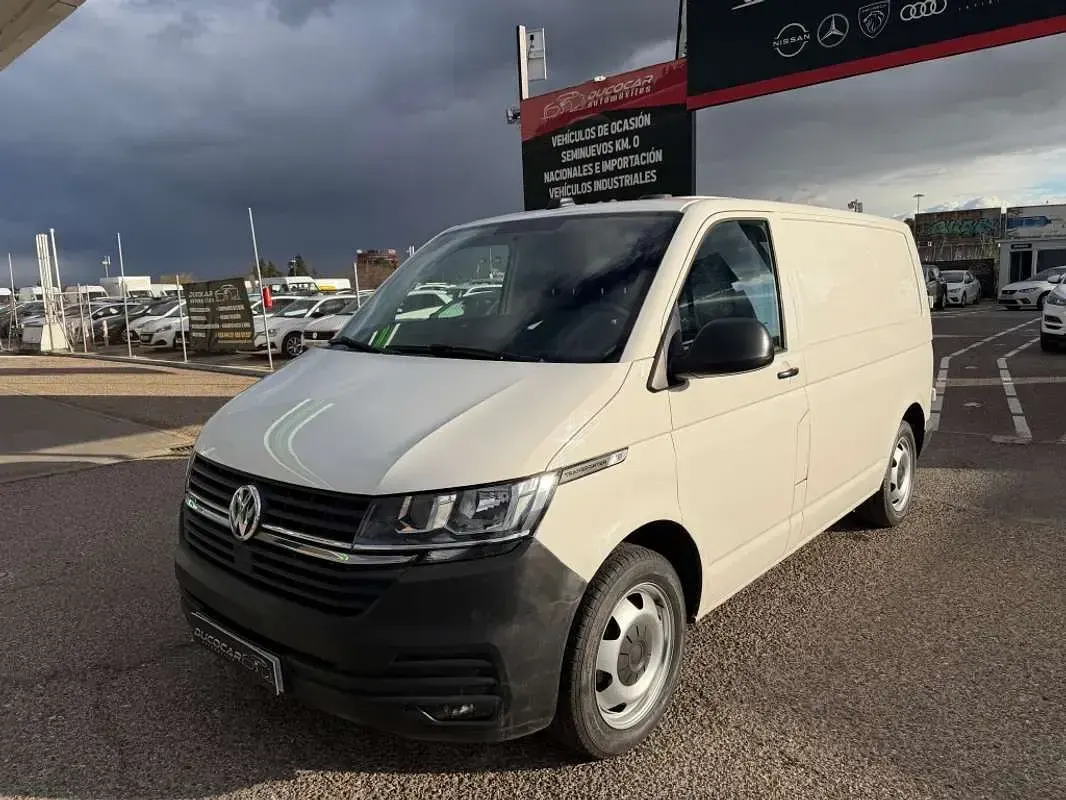 Usado VW Transporter 150 CV (110 kW) 2021 Blanco Van