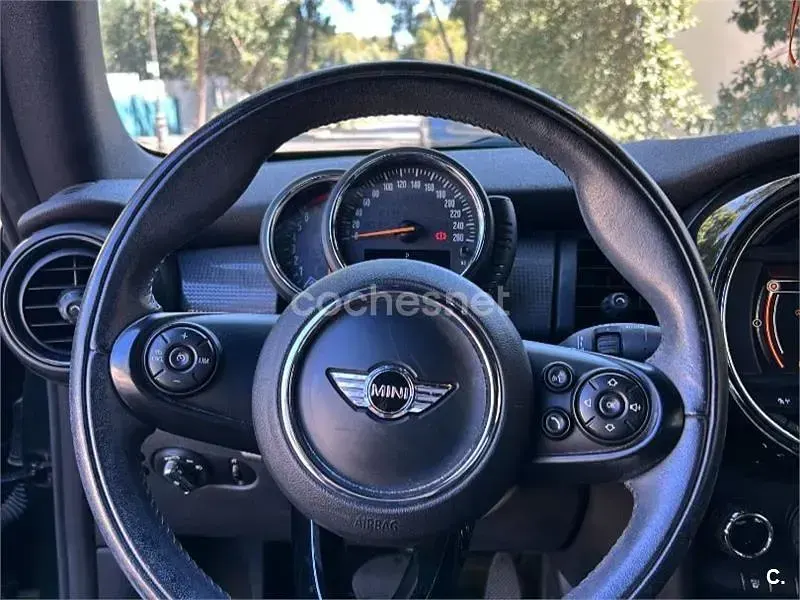 Usado Mini Cooper Cabriolet 163 CV (119 kW) 2024 Verde Descapotable