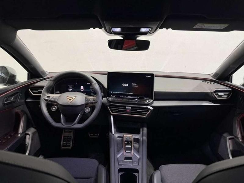 Nuevo Cupra Leon 204 CV (150 kW) 2025 Negro Utilitario