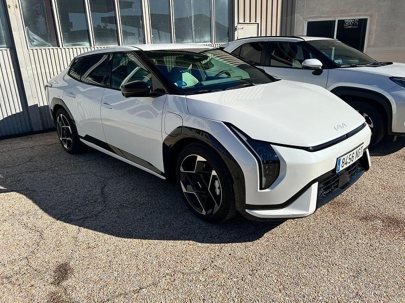 Usado Kia EV3 GT-Line 150 kW (204 CV) 2025 Blanco SUV