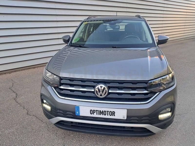Usado VW T-Cross Advance 115 CV (84 kW) 2020 Gris / plata SUV