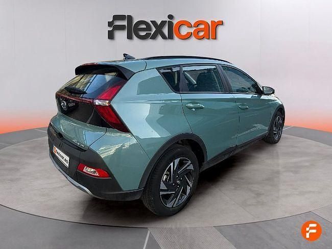 Usado Hyundai Bayon 84 CV (61 kW) 2023 Verde SUV